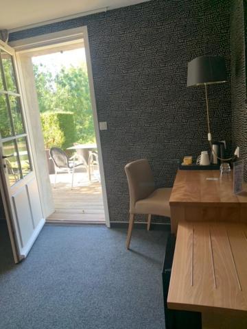 וולואר Logis Auberge De La Riviere מראה חיצוני תמונה