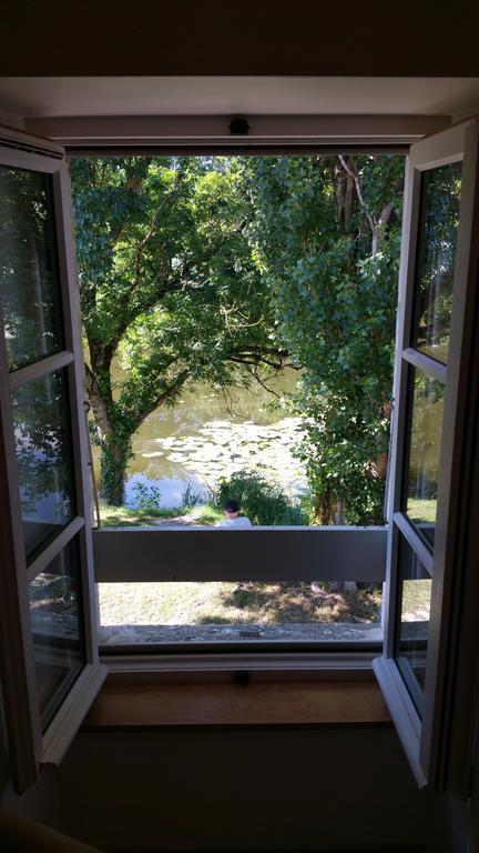 וולואר Logis Auberge De La Riviere מראה חיצוני תמונה