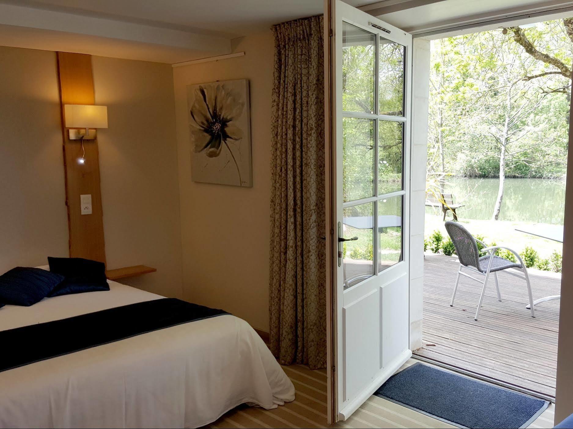 וולואר Logis Auberge De La Riviere מראה חיצוני תמונה