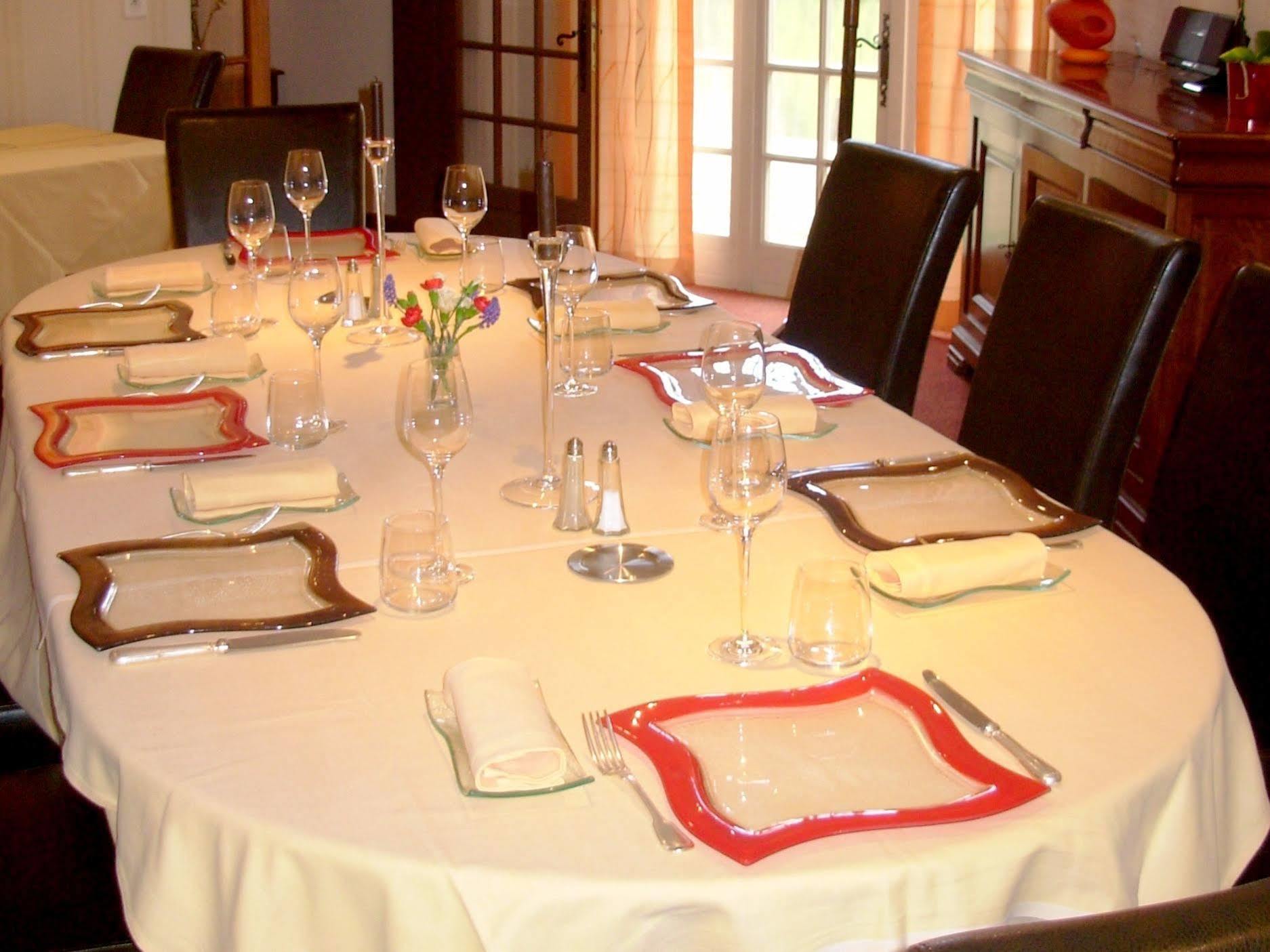 וולואר Logis Auberge De La Riviere מראה חיצוני תמונה