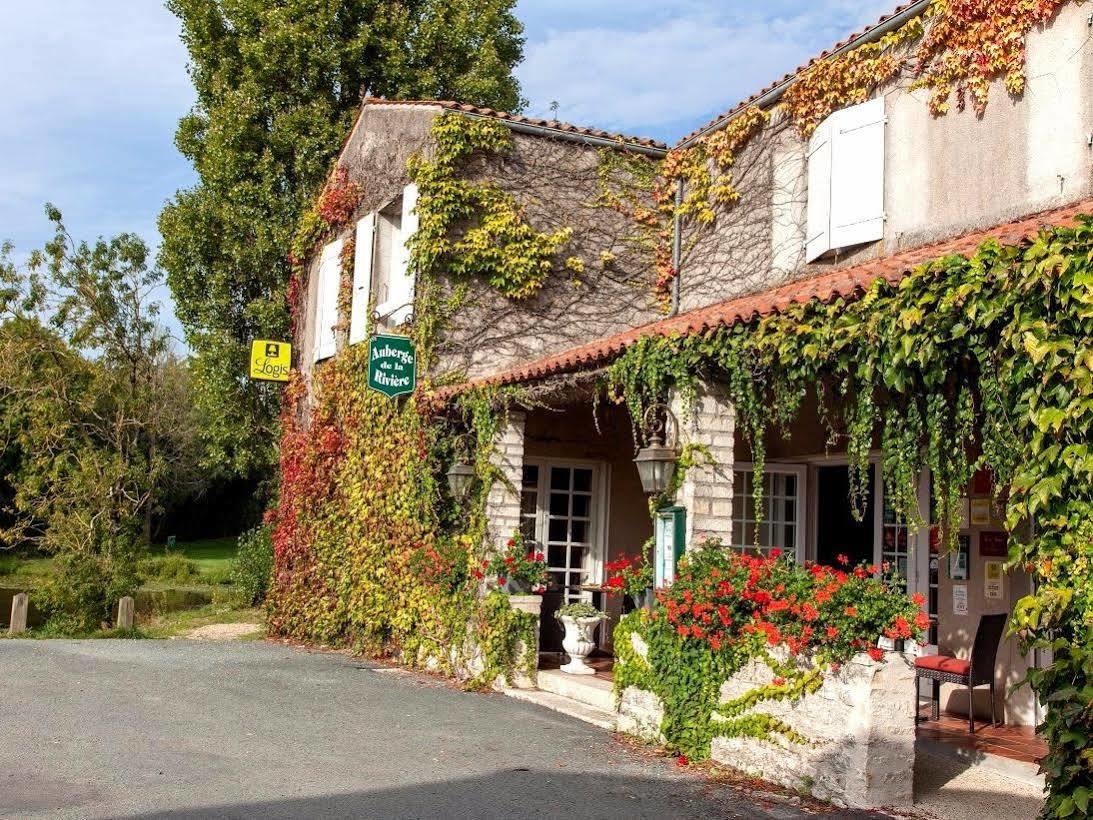 וולואר Logis Auberge De La Riviere מראה חיצוני תמונה