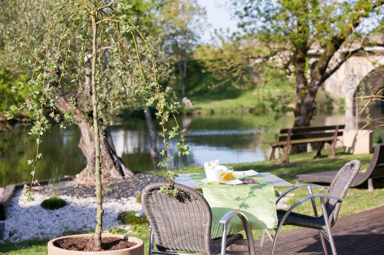 וולואר Logis Auberge De La Riviere מראה חיצוני תמונה